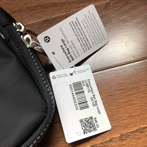 NWT LARGE 2L Lululemon Everywhere Belt Bag Black - Picture 8 of 10
